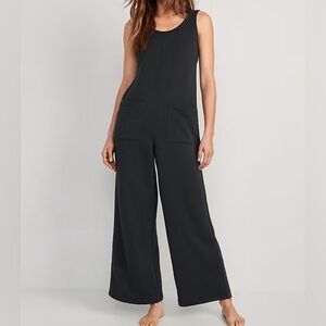 Old Navy Sleeveless Loose Fleece Lounge Jumpsuit